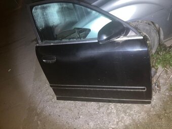 Audi A4 Avant B6 4X DVERE CERNE KOMPLETNI - 7