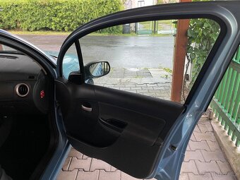 Citroen C3 1 majitel koupeno v ČR 1.1i 79 tis. km - 7
