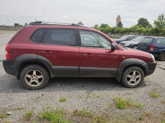Hyundai Tucson 2.0 CRDI 103kw - 7