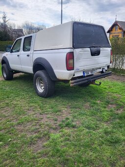 Nissan navara D22 double cap 2.5l - 7