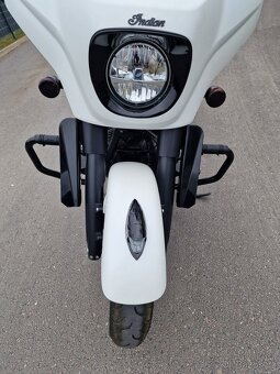 INDIAN CHIEFTAIN DARK HORSE 2019 4500 km - 7
