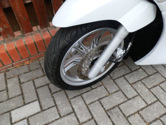 Yamaha x City 250 (2013) - 7