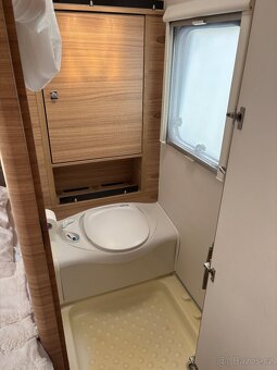 Dethleffs camper pro 6 osob,rok 2016-TOP STAV - 7