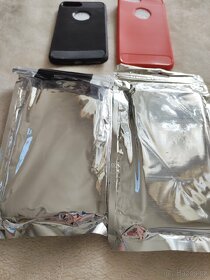 Apple iPhone 7,8 + gumové pouzdro - 7