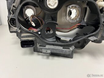 Přední světla BMW E87 (Řada 1) – jako nová - 7
