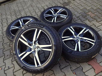 ZÁNOVNÍ ZIMNÍ ORIGINÁL VOLVO 19" 235/55R19 Michelin - 7