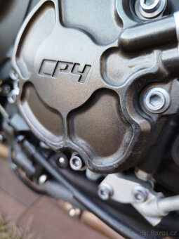 Yamaha MT 10 - 7