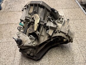 Motor + převodovka Nissan / Renault 1.5dCi K9K H282 - 7