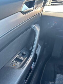 Passat B8 R-line kombi, 2,0 TDI 140 kw - 7
