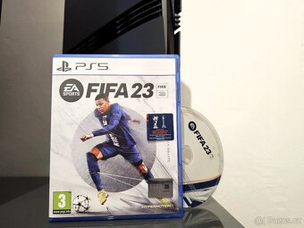 HRY PRO SONY PLAYSTATION 5 - 7