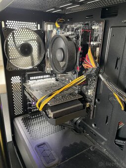 Prodám 4 roky starý PC za skvělou cenu. - 7