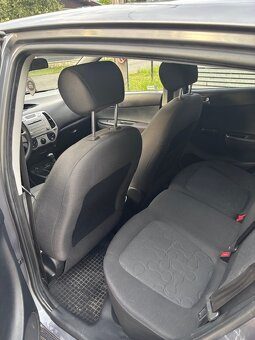 hyundai i20 - 7