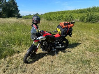 Aprilia Tuareg 660 - 7