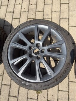 Originál Zenith R18 225/40 Grey - 7