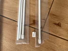 Nové- 7x malá záclonka z Lidlu- 160 x 50cm-cena za vše - 7