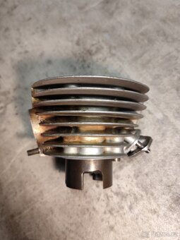 Válec Stadion - výbrus - 7