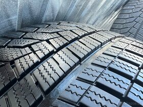 Originální zimní sada Audi 245/40R18, Hankook 6mm - 7