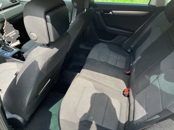 VW Passat B7 2.0 TDi R-LINE, DSG, F1 - 7