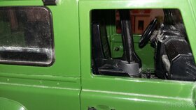 Prodám: hračku Auto a přívěz s koněm - 7