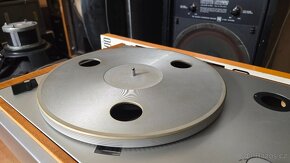 Motor SMR 300-100 24V a Motor M 302 z gramofonu Tesla NC 440 - 7