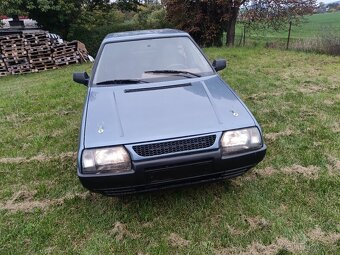 Favorit  r.v.1990 karbec pekny stav HP sporting - 7