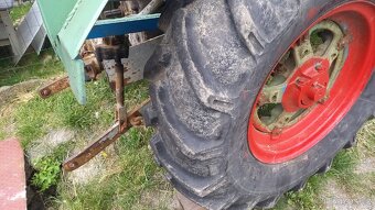 Zetor 25A-na náhradní díly - 7