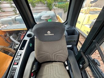 Hyunday 210lc-9 Robex - 7