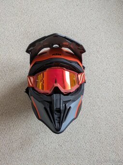 KTM strycker (Airoh) - 7