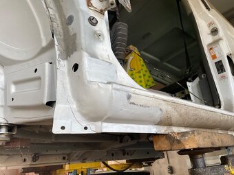 Vyvařená karoserie s doklady Mercedes Vito w639 - 7