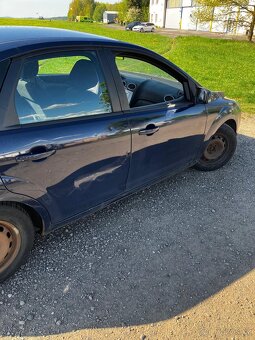 Ford Focus 1.6, r. v. 2009 – nová STK, benzín, 296 000 km - 7