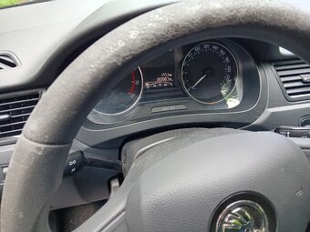 Škoda Rapid 1,2 TSI LPG - levnější než MHD - 7