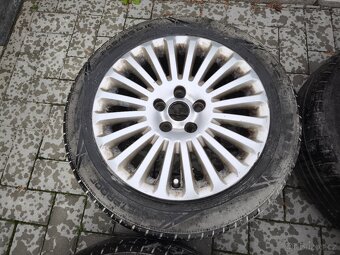 Prodám alu kola 16" z Ford Focus – sada 4 ks + šrouby - 7