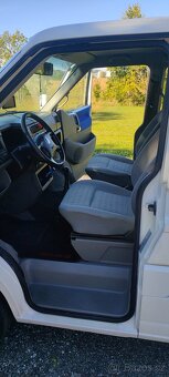 Volkswagen Caravelle T4   2.5 TDI 75 kw - 7