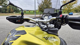 Triumph Tiger 800 - 7