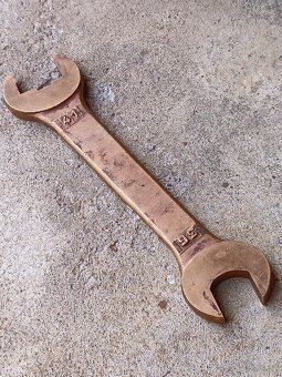 Plochý klíč 36 x 41 - 7