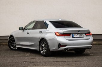 BMW 320i 2019 - 7