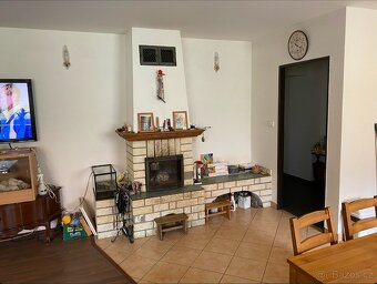 Prodej rodinného domu 147 m2, pozemek 321 m2 - 7