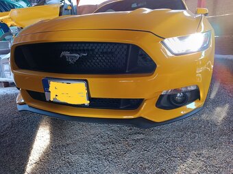 Prodám Ford Mustang 5.0 Gt V8,326kw,rv.2017 koupeno nové v Č - 7