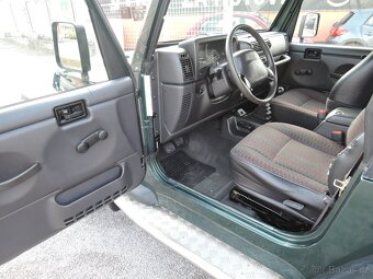 Jeep Wrangler 2,5i Sport 4x4 SoftTop 2000 - 7
