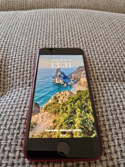 iPhone SE (2022)|128 GB, skvělý stav + příslušenství v ceně - 7