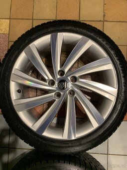 Alu kola Škoda R18 5X112 ZIMNÍ PNEU 225/45 R18 TOP STAV - 7