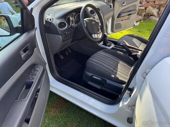 Ford Focus 1.6 74 kw benzín - 7
