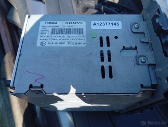 FORD MONDEO MK4, S-MAX, GALAXY ORIG. RÁDIO SONY Z RV 2010 - 7