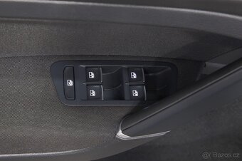VW Golf 7 Variant Highline 2.0 TDI 110kW - záruka Autodraft - 7