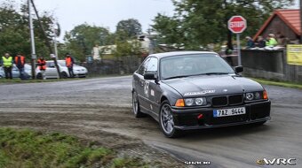 Bmw e36 V8, závodní - 7