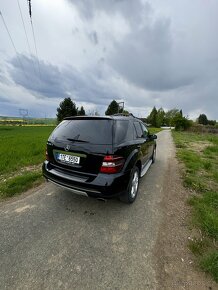 Mercedes Benz ML 350 - 7