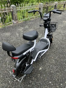 Elektro skútr RACCEWAY KOBRA-SG-G60 moped - 7
