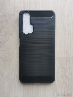 Nový ochranný kryt na Huawei Nova 5T - 7