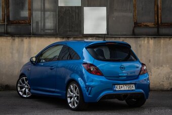 Opel Corsa 1.6 Turbo OPC - 7