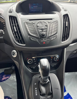 Ford Kuga 2.0 TDCi 4x4 163K Titanium Cierna - 7